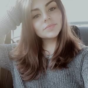 Meet your Posher, Candice